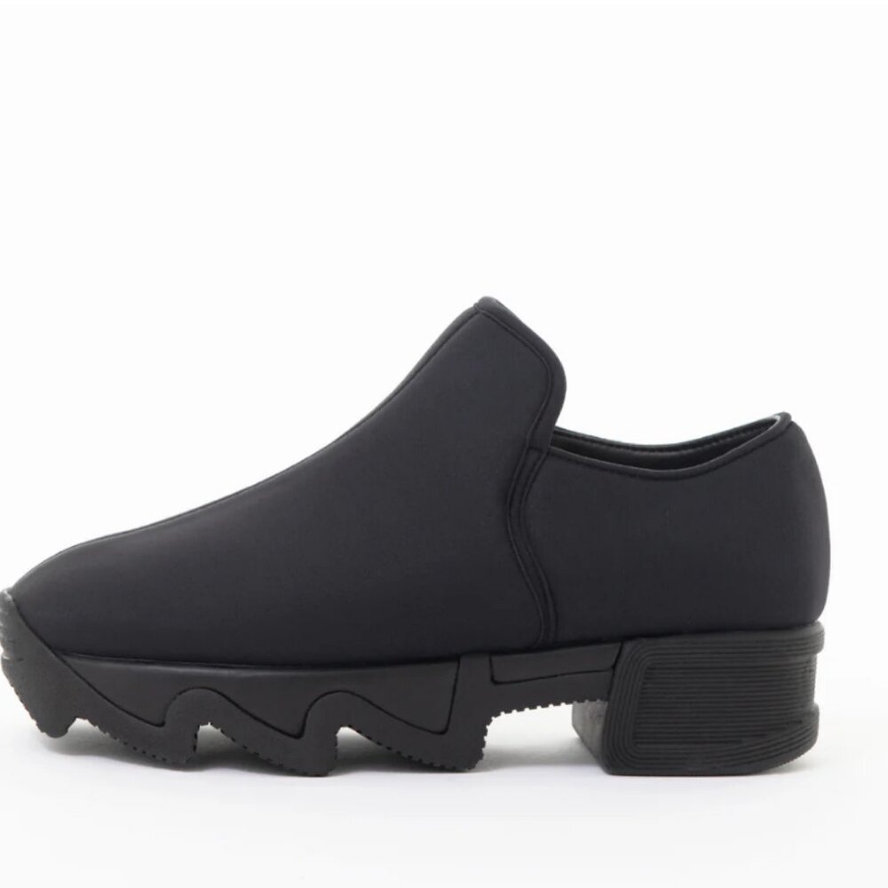 iRi Wes Low Top Sneakers in Black 39 9